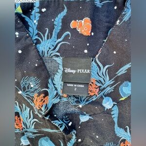 Disney Pixar Finding Nemo Dory & Marlin Black Challis Button Tie Front Top